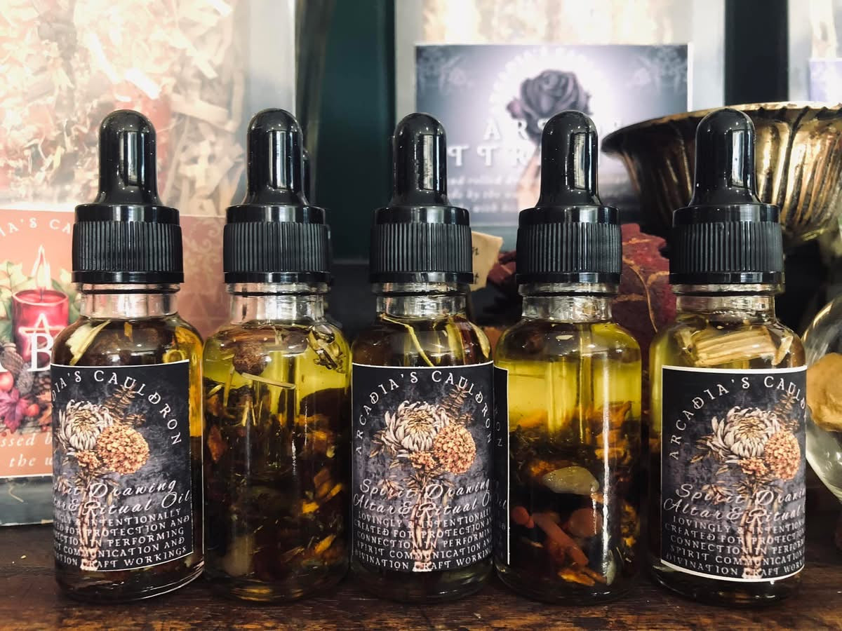 Spirit Drawing Altar Oil