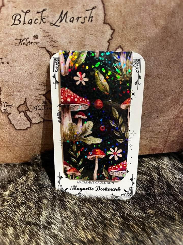 Page Master: A Magnetic Bookmark, Red