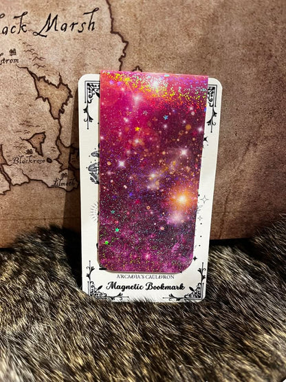 Page Master: A Magnetic Bookmark, Pink