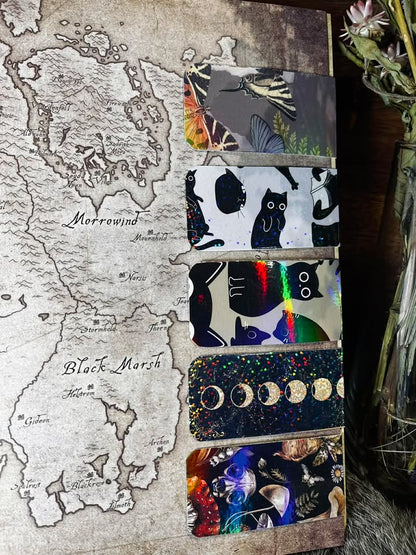 Page Master: A Magnetic Bookmark, Neutral Tones